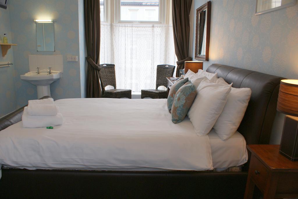 Adelphi Guest House Southport Szoba fotó